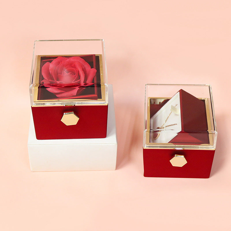 Coffret à bijoux décoré d'une rose éternelle