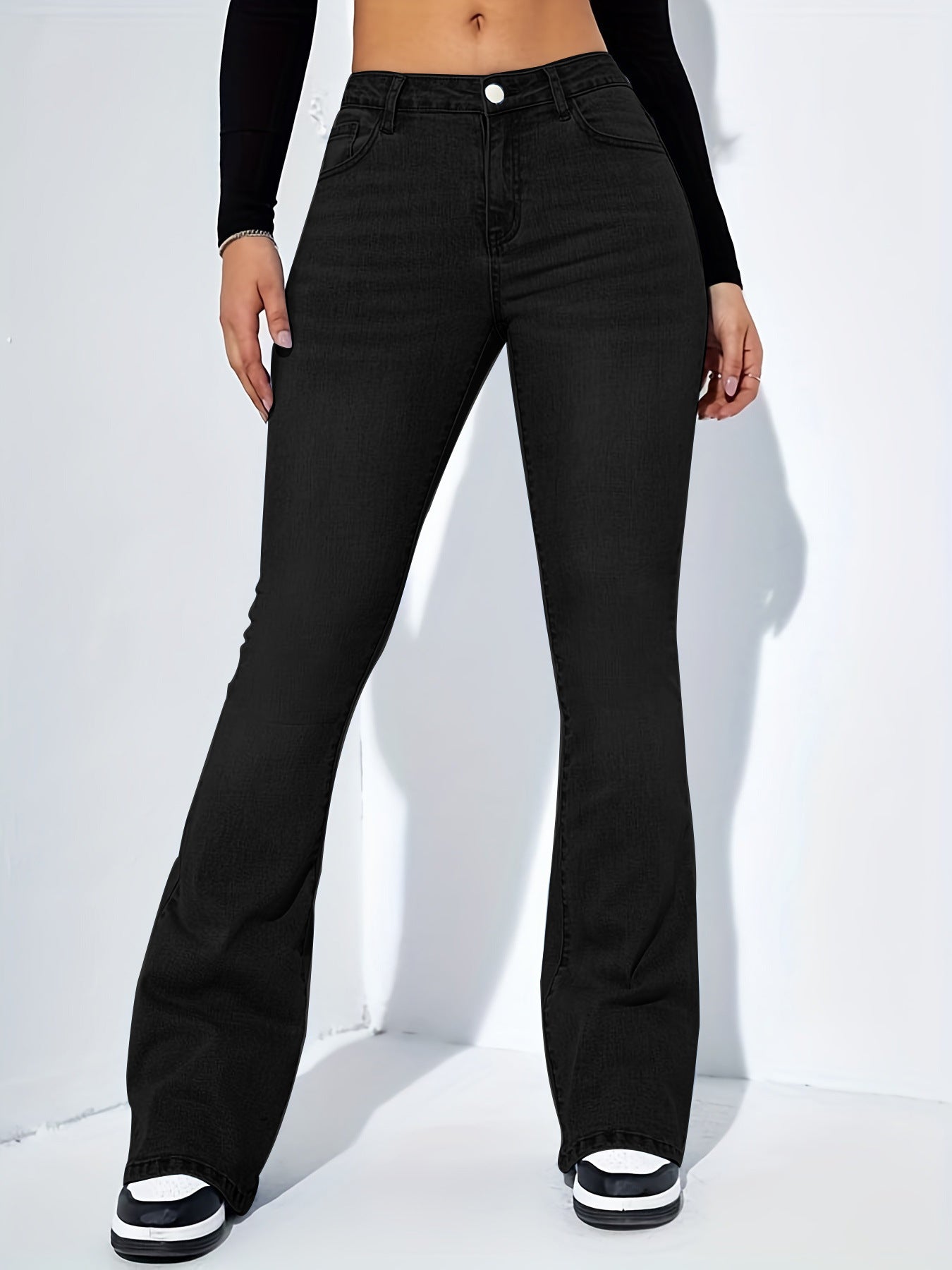 Pantalon en jean slim design évasé