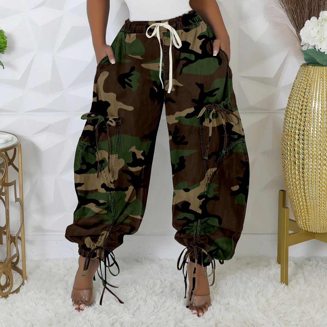 Women's Camouflage Pattern Loose Tapered Harem Pants with Large Pocket