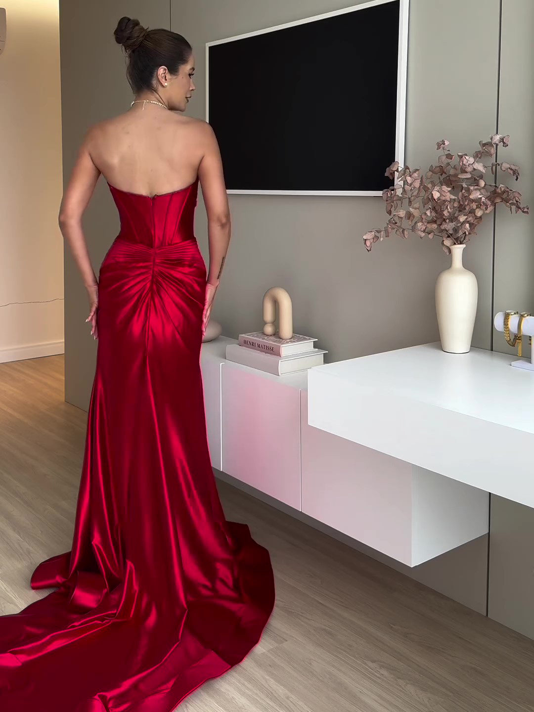 Robe de soirée extra longue rouge à fente