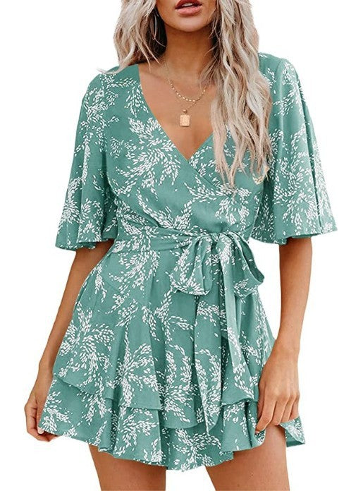 Robe plissée à fleurs avec col en V, manches évasées