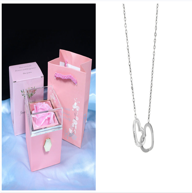 Coffret à bijoux décoré d'une rose éternelle