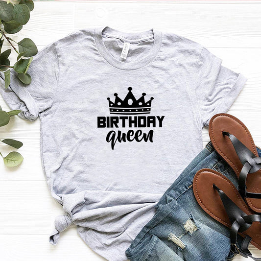 Camiseta de manga corta - Reina del cumpleaños 